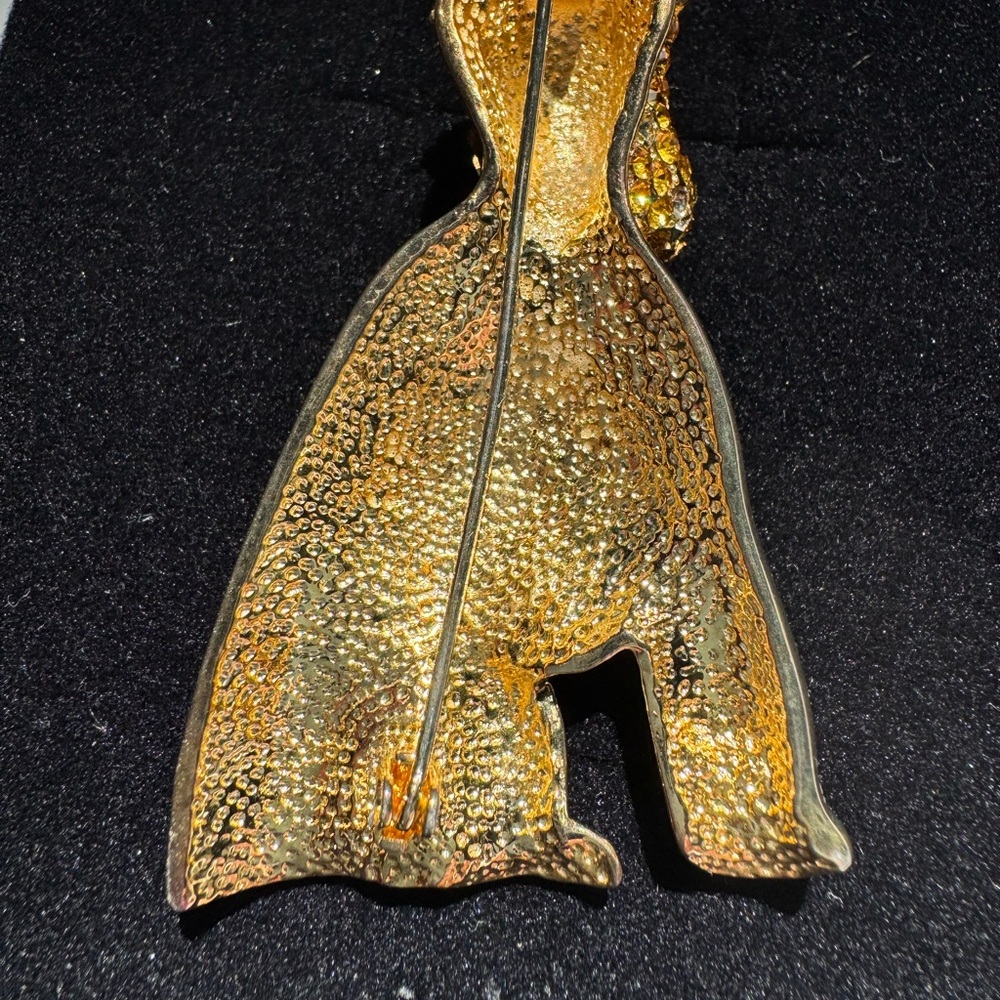 Gold and Black Glitter Dog Pin - Picture 6 of 13